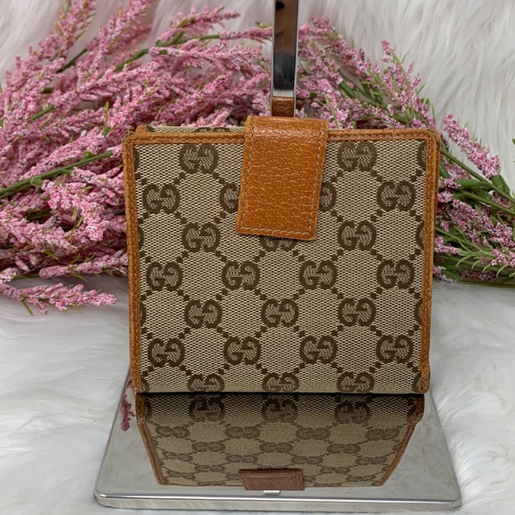 Gucci Tan Monogram Wallet with Leather Trim - Picture 2 of 14